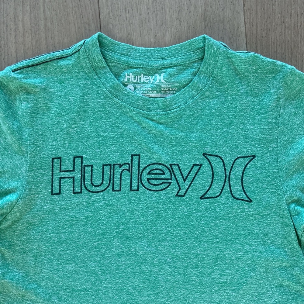 HURLEY small, tri blend T-shirt: poly, cotton and rayon - Picture 2 of 5